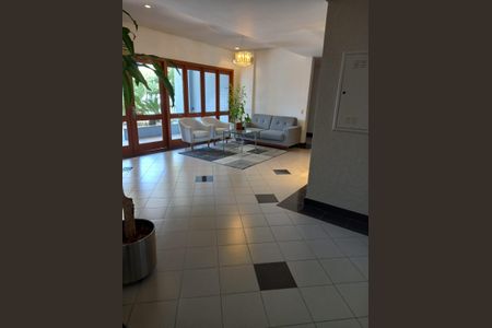 Apartamento à venda com 151m², 3 quartos e 2 vagas Apartamento à venda com 151m², 3 quartos e 2 vagasÁrea externa