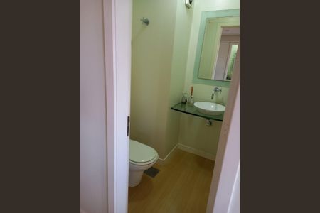 Apartamento à venda com 151m², 3 quartos e 2 vagas Apartamento à venda com 151m², 3 quartos e 2 vagasLavabo