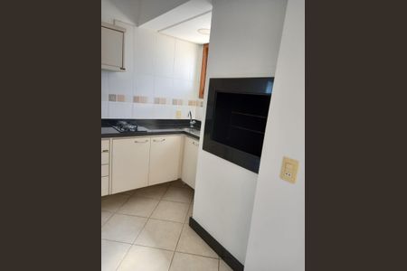 Apartamento à venda com 151m², 3 quartos e 2 vagas Apartamento à venda com 151m², 3 quartos e 2 vagasCozinha