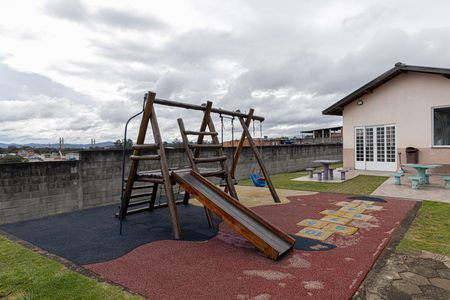 Apartamento para alugar com 43m², 2 quartos e 1 vaga Apartamento para alugar com 43m², 2 quartos e 1 vagaÁrea Comum - Playground