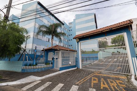Apartamento para alugar com 43m², 2 quartos e 1 vaga Apartamento para alugar com 43m², 2 quartos e 1 vagaFachada