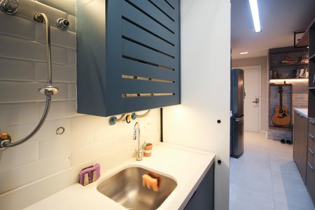 Apartamento à venda com 70m², 2 quartos e 1 vagaÁrea de Serviço
