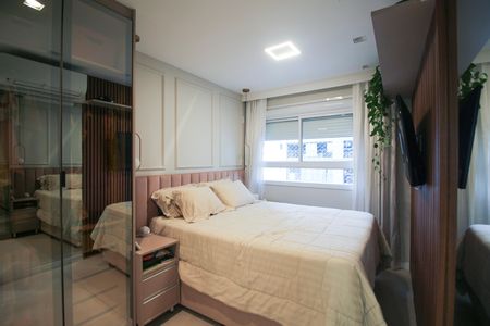 Suíte  de apartamento à venda com 2 quartos, 70m² em Jardim das Acacias, São Paulo