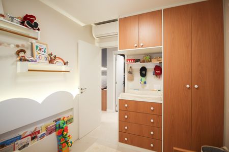 Apartamento à venda com 70m², 2 quartos e 1 vagaQuarto