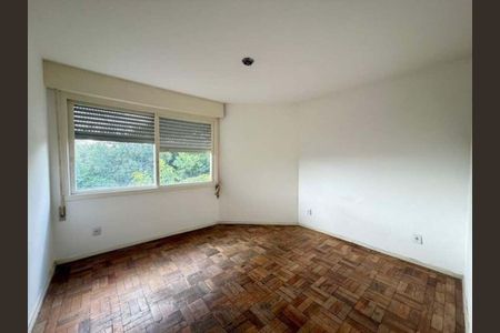 Quarto de apartamento para alugar com 1 quarto, 48m² em Passo d’Areia, Porto Alegre