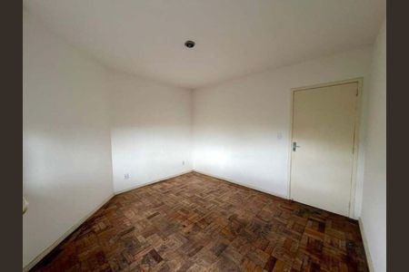 Quarto de apartamento para alugar com 1 quarto, 48m² em Passo d’Areia, Porto Alegre