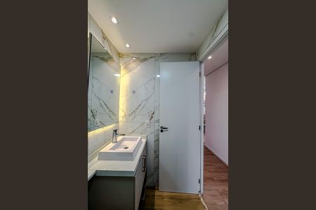 Apartamento à venda com 65m², 3 quartos e 1 vaga Apartamento à venda com 65m², 3 quartos e 1 vagaBanheiro social