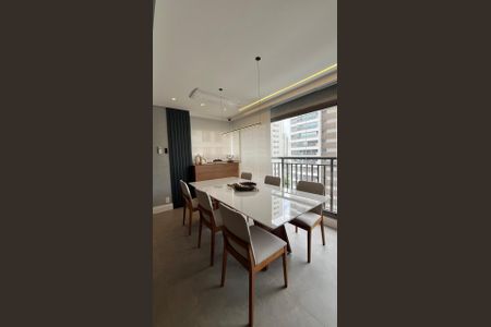 Apartamento à venda com 90m², 3 quartos e 1 vaga Apartamento à venda com 90m², 3 quartos e 1 vagaVaranda da Sala