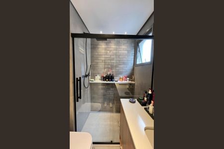 Apartamento à venda com 90m², 3 quartos e 1 vaga Apartamento à venda com 90m², 3 quartos e 1 vagaBanheiro