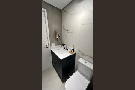 Apartamento à venda com 90m², 3 quartos e 1 vaga Apartamento à venda com 90m², 3 quartos e 1 vagaBanheiro
