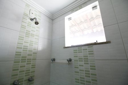 Casa para alugar com 250m², 4 quartos e 2 vagasBanheiro Social
