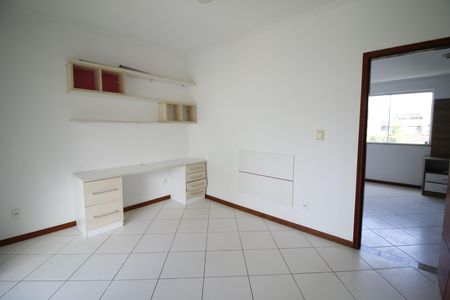Casa para alugar com 250m², 4 quartos e 2 vagasQuarto