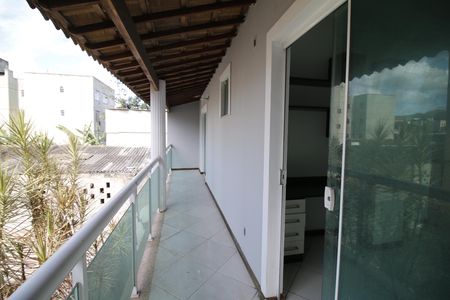 Casa para alugar com 250m², 4 quartos e 2 vagasVaranda do quarto 1 e 2
