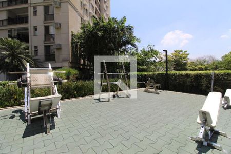 Apartamento para alugar com 169m², 4 quartos e 2 vagas