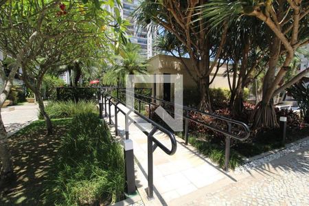 Apartamento para alugar com 169m², 4 quartos e 2 vagas