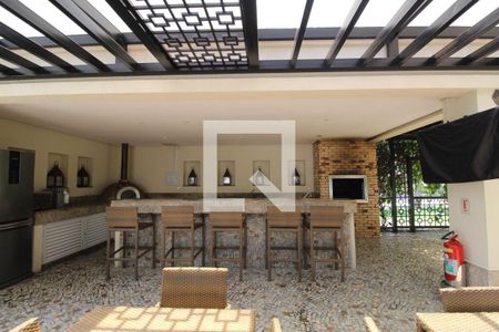 Apartamento para alugar com 169m², 4 quartos e 2 vagas