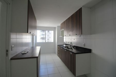 Cozinha de apartamento para alugar com 4 quartos, 169m² em Barra Olímpica, Rio de Janeiro