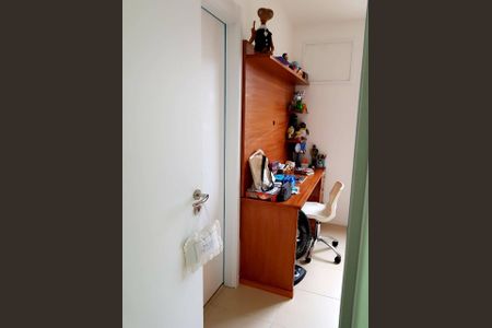 Apartamento para alugar com 169m², 4 quartos e 2 vagas