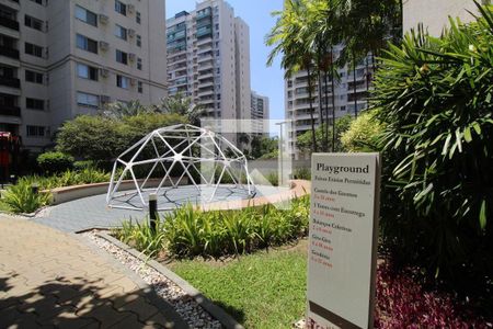 Apartamento para alugar com 169m², 4 quartos e 2 vagas