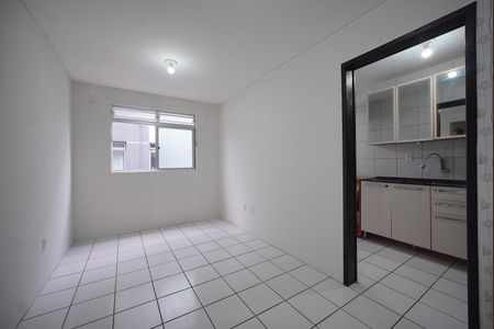 Sala de apartamento para alugar com 1 quarto, 58m² em Ipiranga, São José