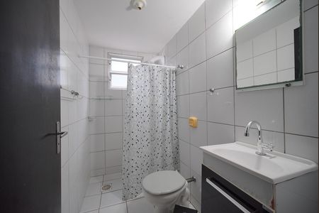 Banheiro Social de apartamento para alugar com 1 quarto, 58m² em Ipiranga, São José