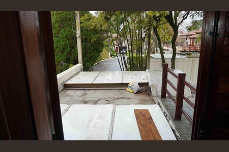 Casa de condomínio para alugar com 176m², 2 quartos e 3 vagas Casa de condomínio para alugar com 176m², 2 quartos e 3 vagasSuite - vista para rua