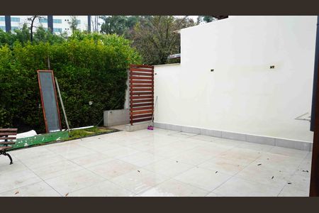 Casa de condomínio para alugar com 176m², 2 quartos e 3 vagas Casa de condomínio para alugar com 176m², 2 quartos e 3 vagasÁrea externa
