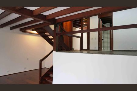 Casa de condomínio para alugar com 176m², 2 quartos e 3 vagas Casa de condomínio para alugar com 176m², 2 quartos e 3 vagasSala -