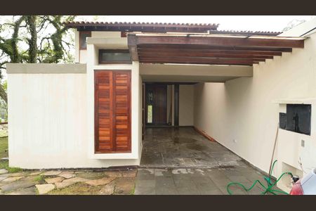 Casa de condomínio para alugar com 176m², 2 quartos e 3 vagas Casa de condomínio para alugar com 176m², 2 quartos e 3 vagasFachada