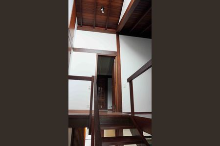 Casa de condomínio para alugar com 176m², 2 quartos e 3 vagas Casa de condomínio para alugar com 176m², 2 quartos e 3 vagasAcesso a suite