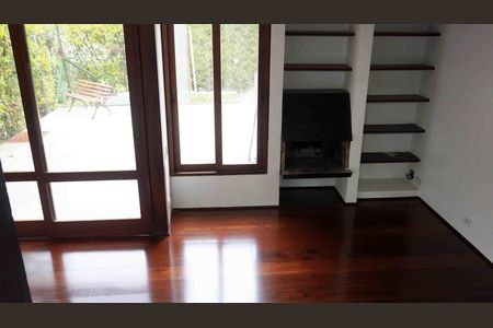 Casa de condomínio para alugar com 176m², 2 quartos e 3 vagas Casa de condomínio para alugar com 176m², 2 quartos e 3 vagasSala de Estar
