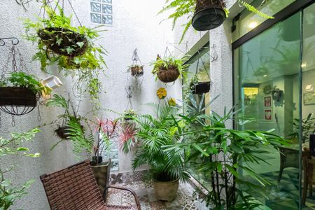 Casa à venda com 380m², 3 quartos e 6 vagas