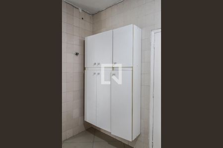 Apartamento para alugar com 200m², 2 quartos e 2 vagasCozinha