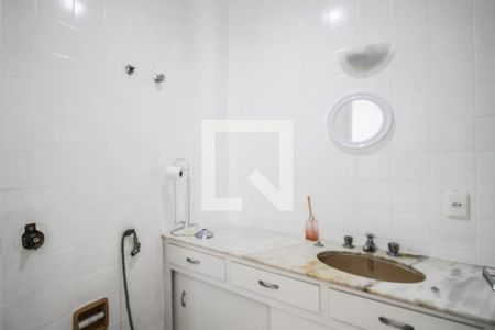 Apartamento para alugar com 200m², 2 quartos e 2 vagasBanheiro social