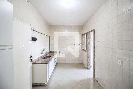 Apartamento para alugar com 200m², 2 quartos e 2 vagasCozinha