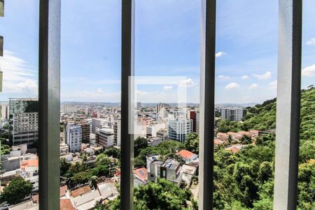 Vista da Suíte de apartamento para alugar com 2 quartos, 200m² em Centro, Nova Iguaçu