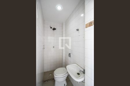 Apartamento para alugar com 200m², 2 quartos e 2 vagasBanhero de Serviço