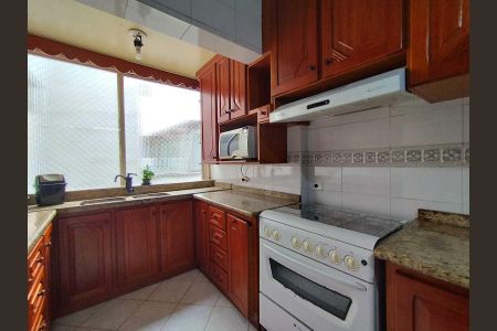 Apartamento para alugar com 90m², 2 quartos e 1 vaga