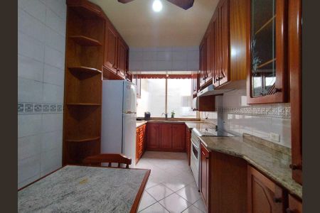 Apartamento para alugar com 90m², 2 quartos e 1 vaga