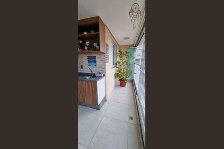 Apartamento à venda com 81m², 3 quartos e 2 vagasVaranda