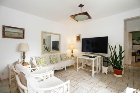 Apartamento à venda com 83m², 3 quartos e sem vaga Apartamento à venda com 83m², 3 quartos e sem vagaSala de Estar e Jantar