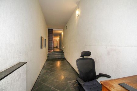 Apartamento à venda com 83m², 3 quartos e sem vaga Apartamento à venda com 83m², 3 quartos e sem vagaHall Social