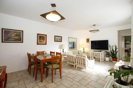 Apartamento à venda com 83m², 3 quartos e sem vaga Apartamento à venda com 83m², 3 quartos e sem vagaSala de Estar e Jantar