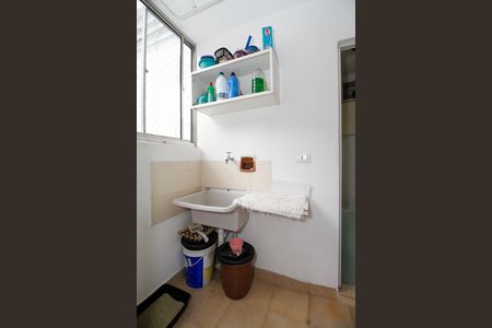 Apartamento à venda com 83m², 3 quartos e sem vaga Apartamento à venda com 83m², 3 quartos e sem vagaÁrea de Serviço