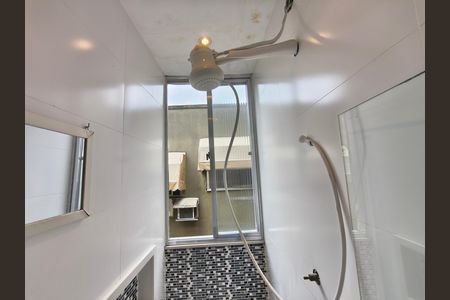 Apartamento para alugar com 70m², 2 quartos e 1 vaga