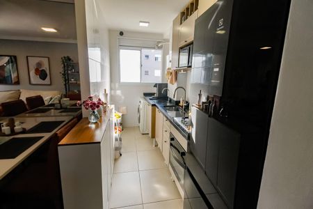 Apartamento à venda com 53m², 2 quartos e 1 vaga Apartamento à venda com 53m², 2 quartos e 1 vagaCozinha - Armários
