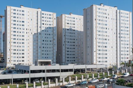 Apartamento para alugar com 43m², 2 quartos e 1 vaga Apartamento para alugar com 43m², 2 quartos e 1 vagaFachada