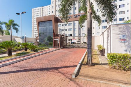 Apartamento para alugar com 43m², 2 quartos e 1 vaga Apartamento para alugar com 43m², 2 quartos e 1 vagaFachada