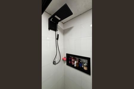 Apartamento para alugar com 67m², 3 quartos e 1 vaga Apartamento para alugar com 67m², 3 quartos e 1 vagaBanheiro da Suíte