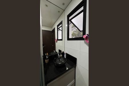 Apartamento para alugar com 67m², 3 quartos e 1 vaga Apartamento para alugar com 67m², 3 quartos e 1 vagaBanheiro da Suíte